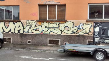Graffiti Bombing - Photo by strasbourgraffiti