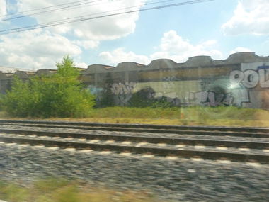 Graffiti Bombing - Photo by strasbourgraffiti