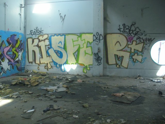 Graffiti Wall - Photo by strasbourgraffiti