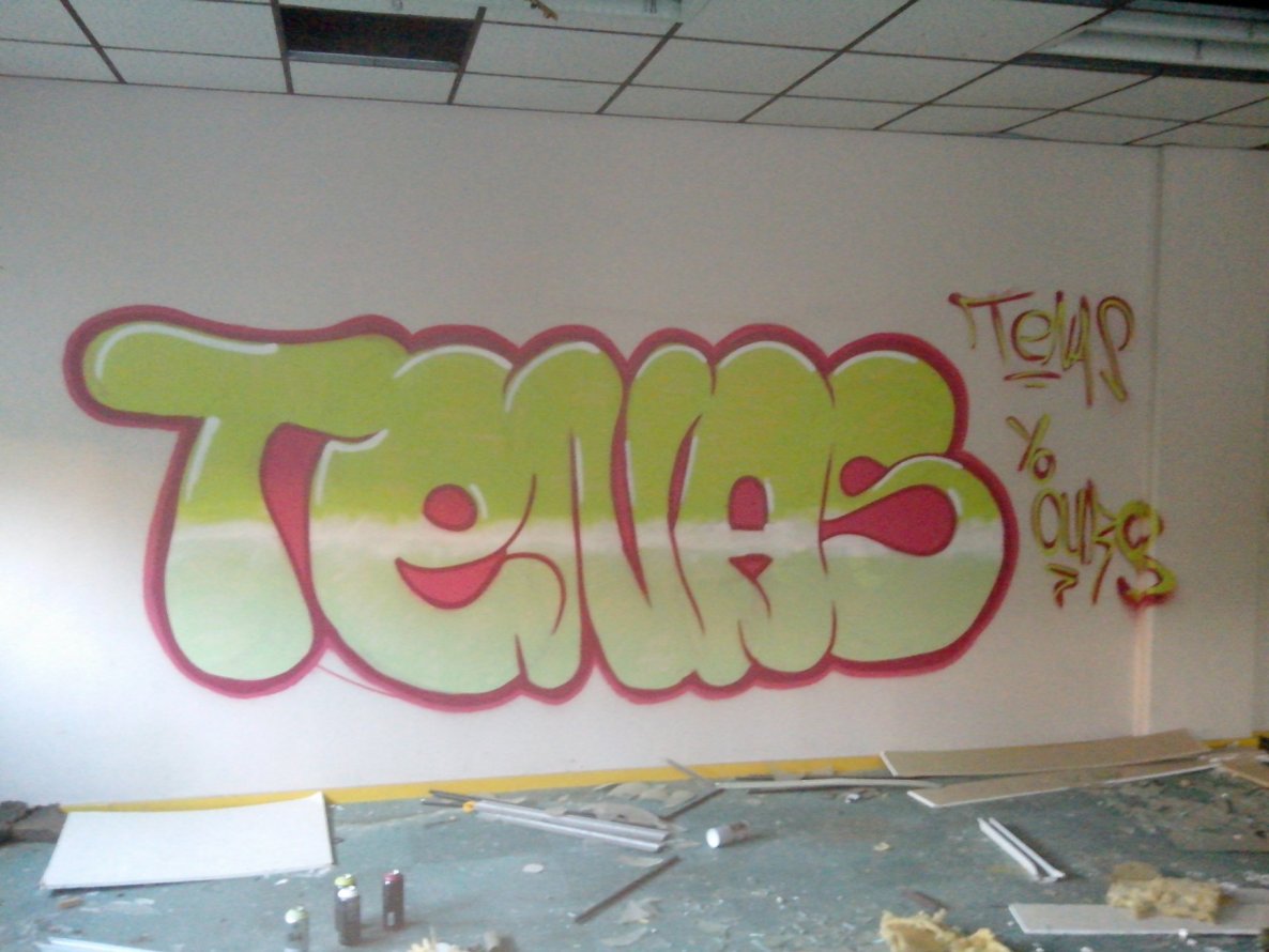 Graffiti Wall - Photo by strasbourgraffiti