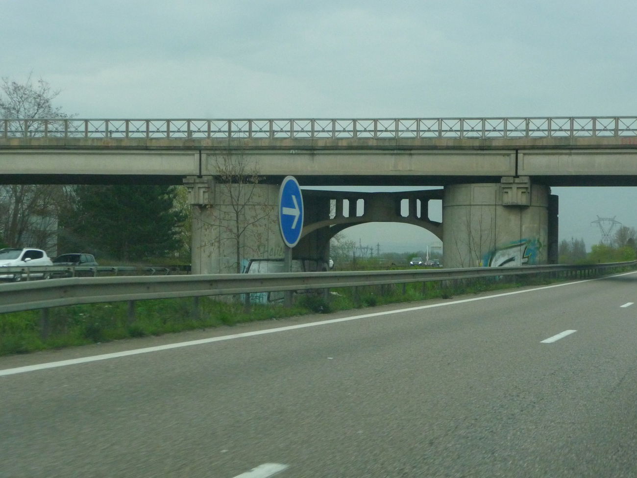 Graffiti Bombing - Photo by strasbourgraffiti