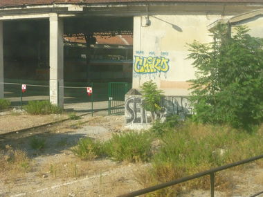 Graffiti Bombing - Photo by strasbourgraffiti