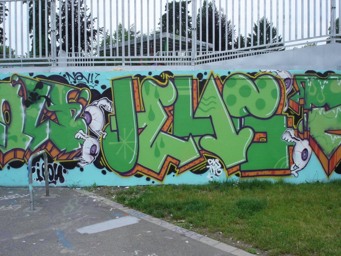 Graffiti Wall - Photo by strasbourgraffiti