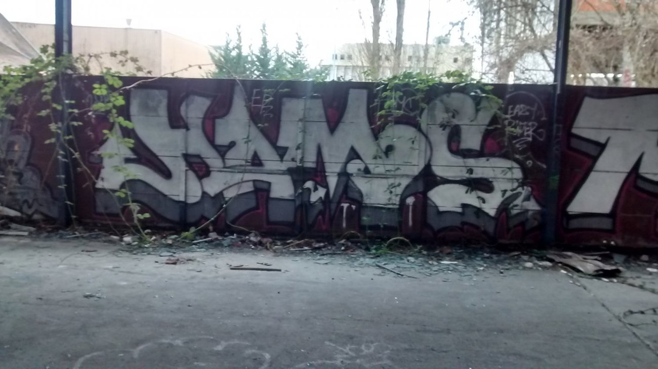 Graffiti Wall - Photo by strasbourgraffiti