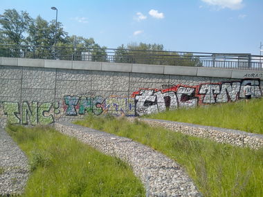 Graffiti Bombing - Photo by strasbourgraffiti