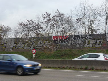 Graffiti Bombing - Photo by strasbourgraffiti