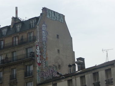 Graffiti Bombing - Photo by strasbourgraffiti