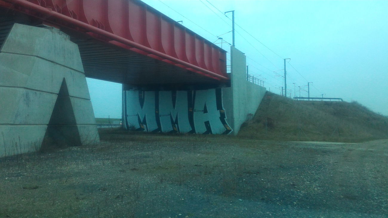 Graffiti Bombing - Photo by strasbourgraffiti