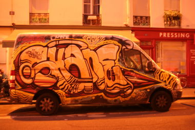 Graffiti Bombing - Photo by strasbourgraffiti