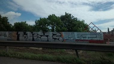 Graffiti Bombing - Photo by strasbourgraffiti