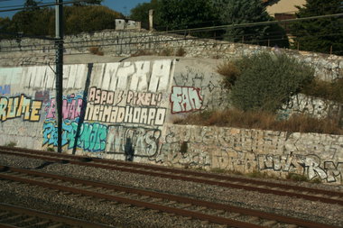 Graffiti Bombing - Photo by strasbourgraffiti