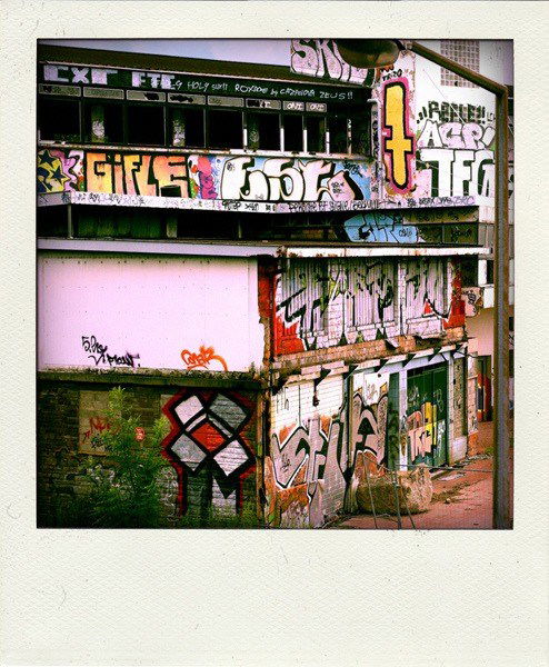 Graffiti Bombing - Photo by strasbourgraffiti