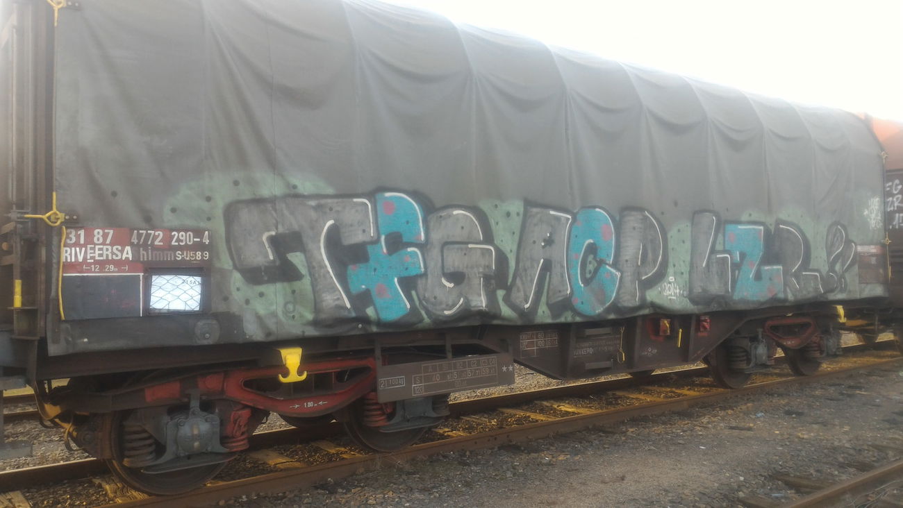 Graffiti Train - Photo by strasbourgraffiti