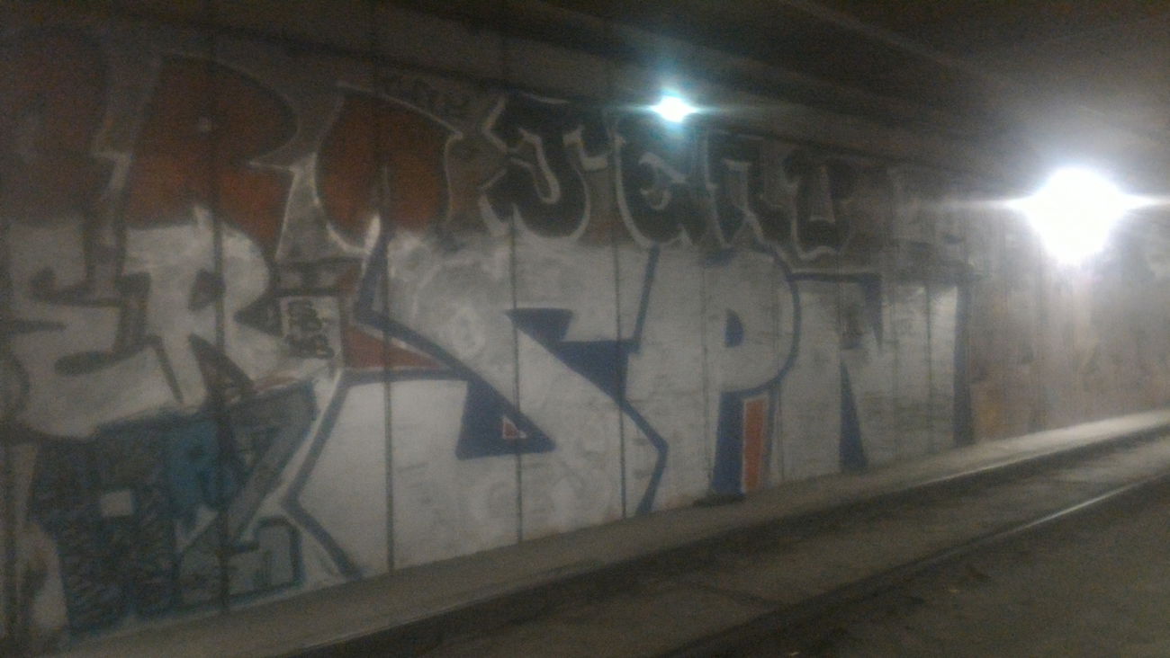 Graffiti Bombing - Photo by strasbourgraffiti