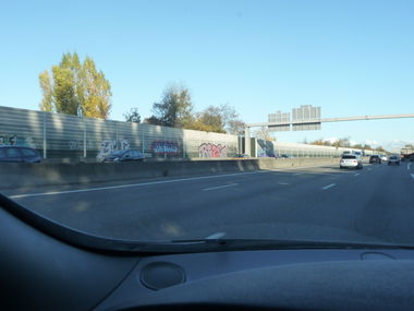 Graffiti Bombing - Photo by strasbourgraffiti