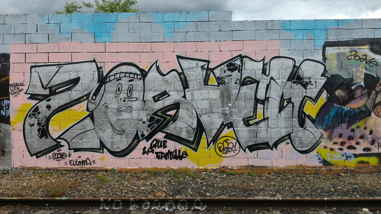 Graffiti Wall - Photo by strasbourgraffiti