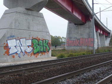 Graffiti Bombing - Photo by strasbourgraffiti
