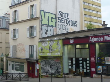 Graffiti Bombing - Photo by strasbourgraffiti