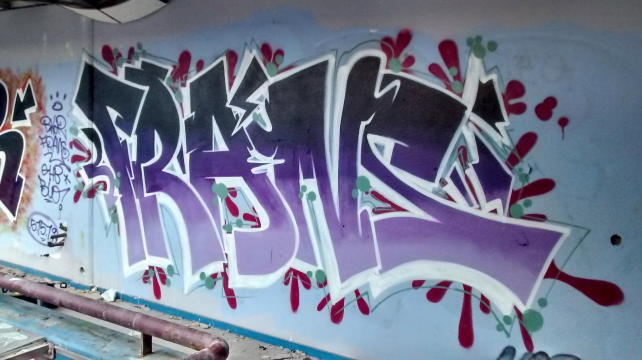 Graffiti Wall - Photo by strasbourgraffiti