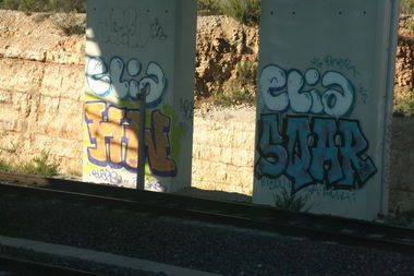 Graffiti Bombing - Photo by strasbourgraffiti