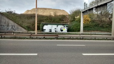 Graffiti Bombing - Photo by strasbourgraffiti