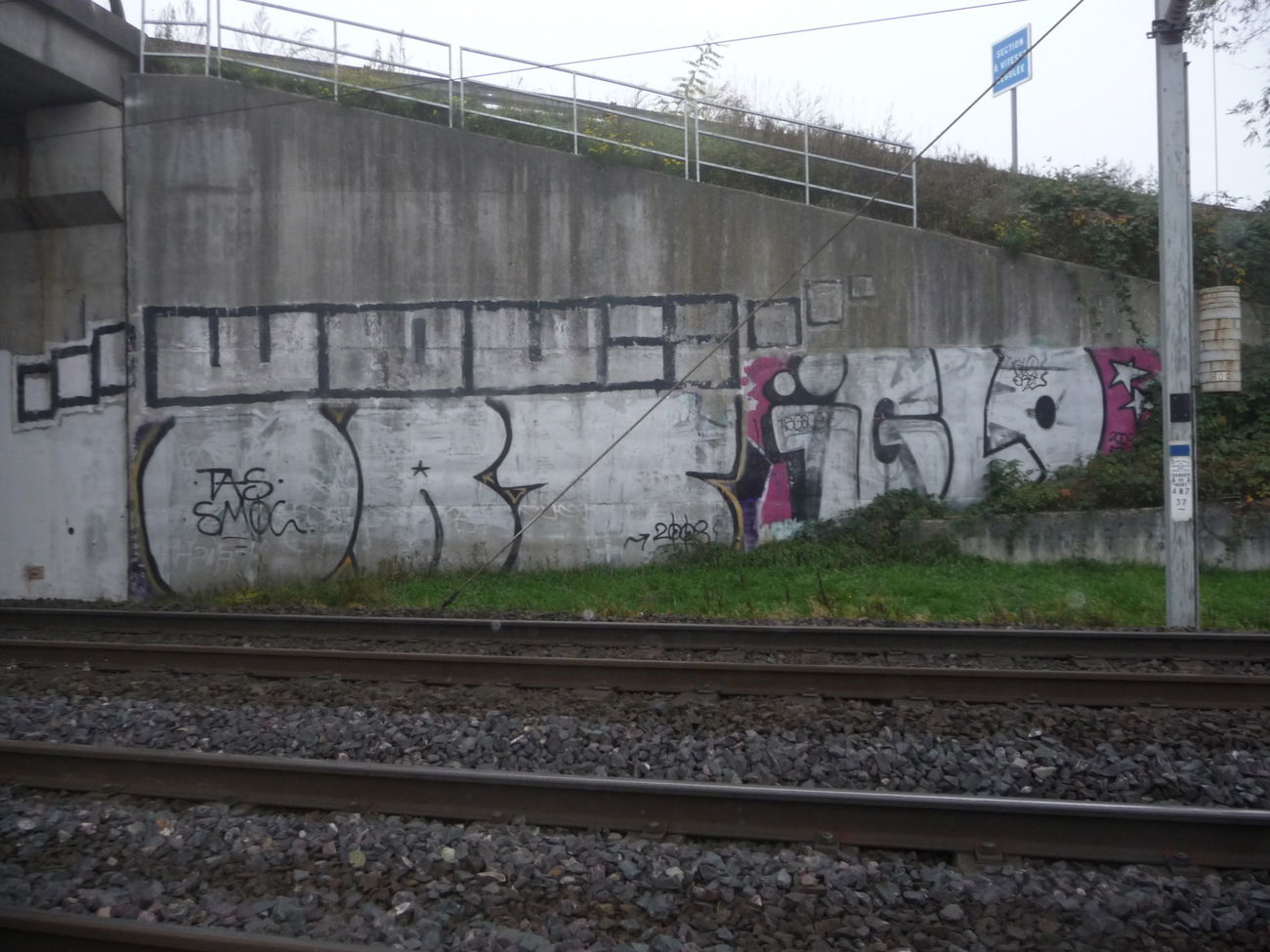 Graffiti Bombing - Photo by strasbourgraffiti