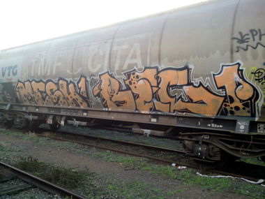 Graffiti Train - Photo by strasbourgraffiti