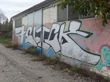 Graffiti Wall - Photo by strasbourgraffiti