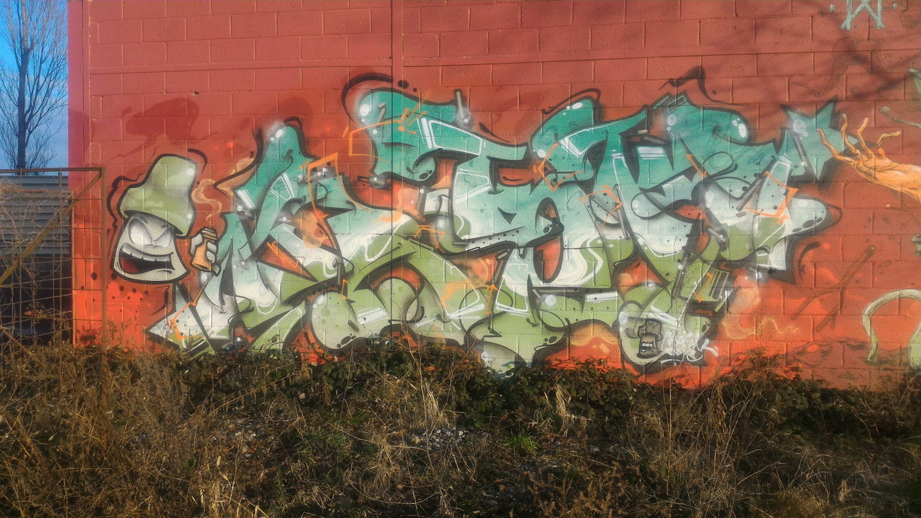 Graffiti Wall - Photo by strasbourgraffiti