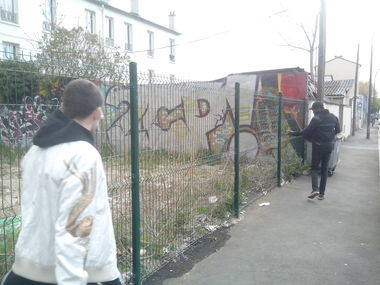 Graffiti Bombing - Photo by strasbourgraffiti