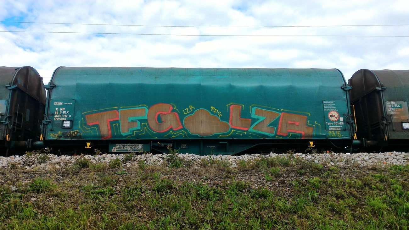 Graffiti Train - Photo by strasbourgraffiti