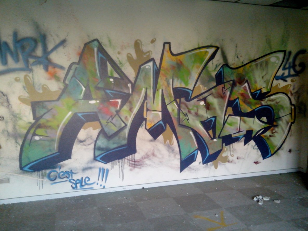 Graffiti Wall - Photo by strasbourgraffiti