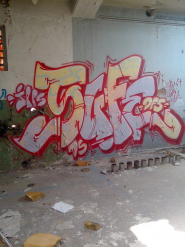 Graffiti Wall - Photo by strasbourgraffiti