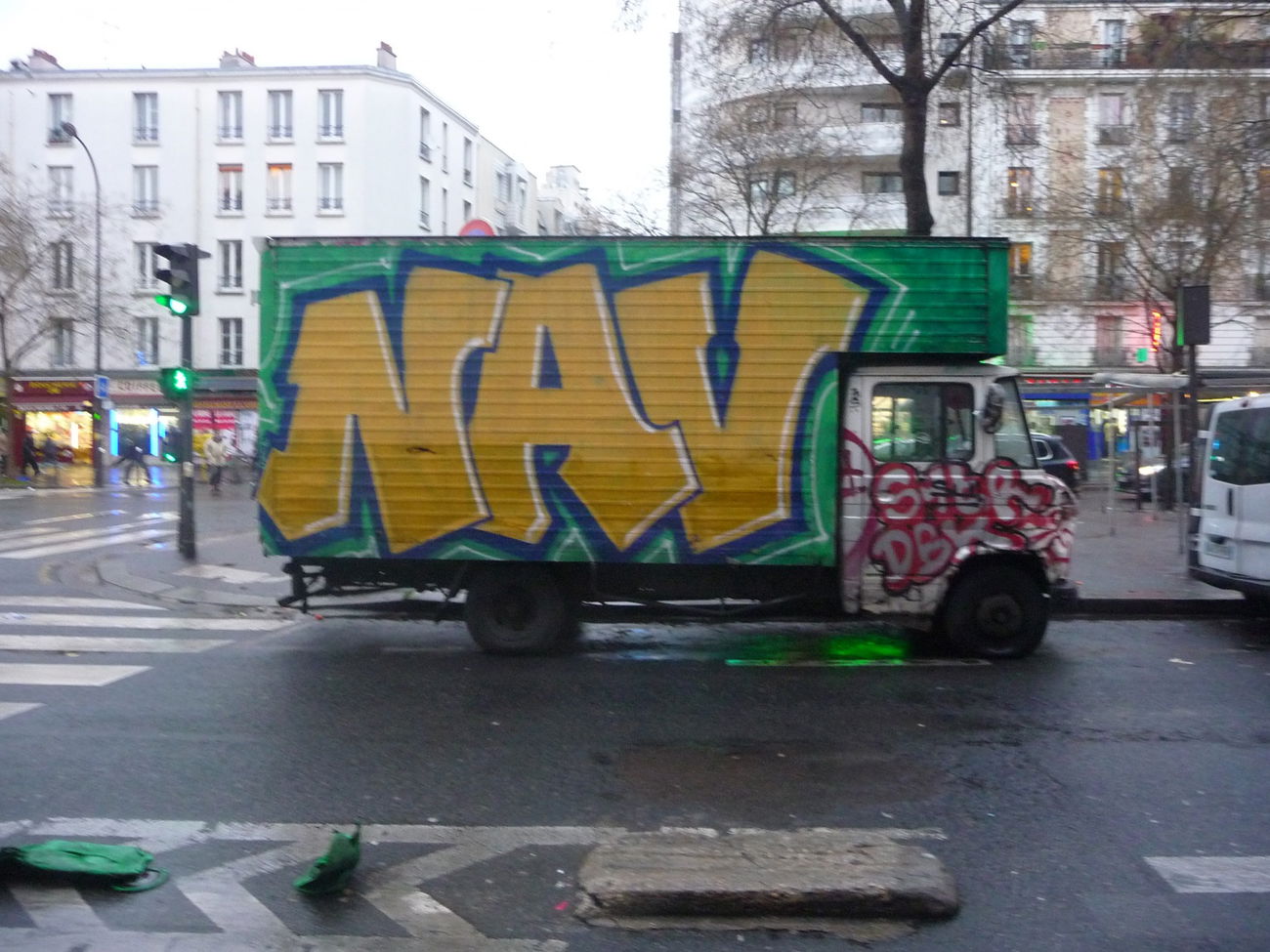 Graffiti Bombing - Photo by strasbourgraffiti