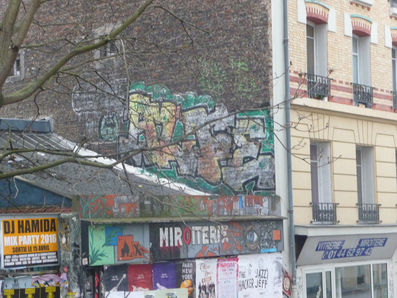 Graffiti Bombing - Photo by strasbourgraffiti