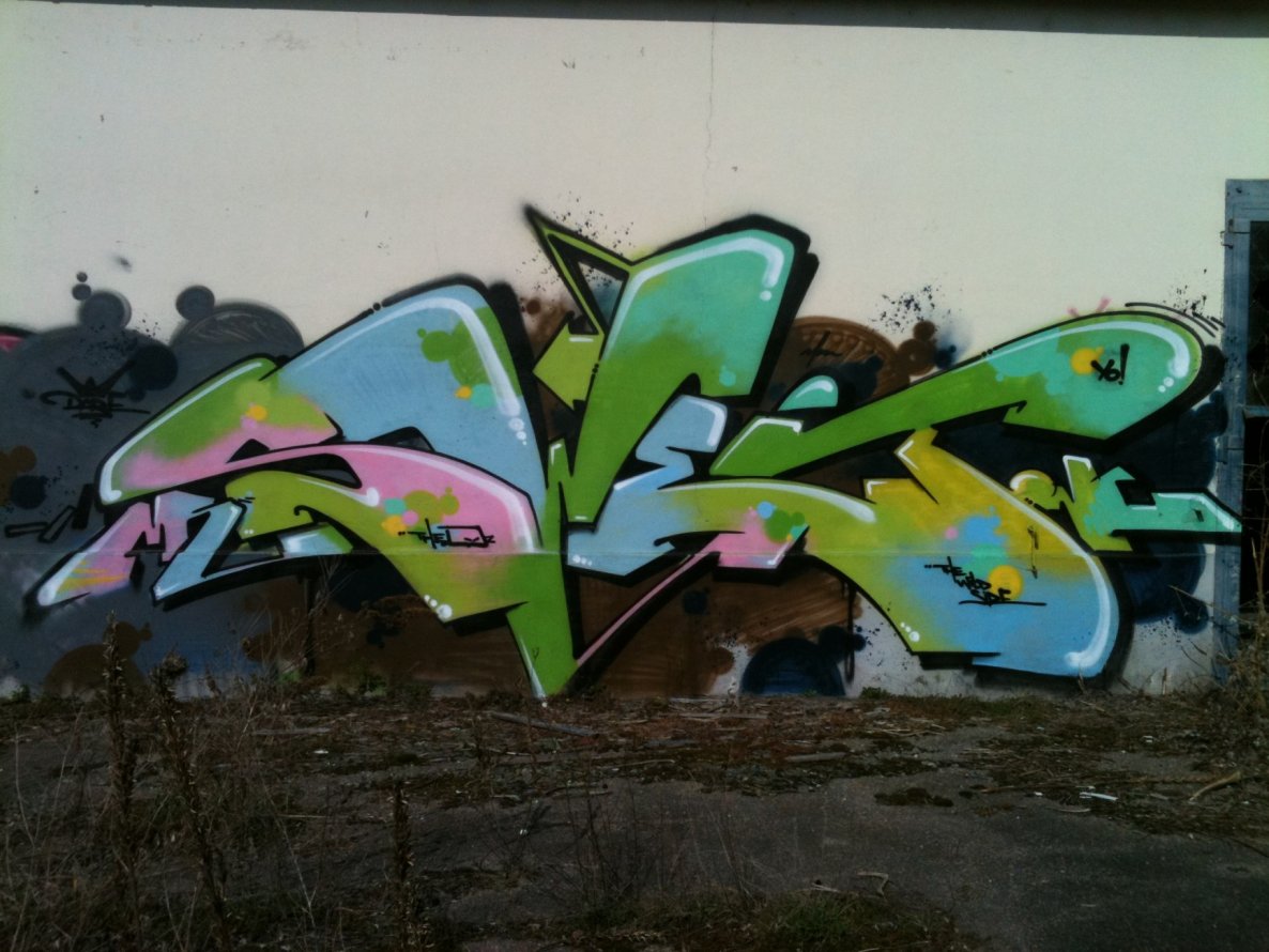 Graffiti Wall - Photo by strasbourgraffiti