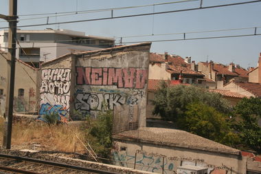 Graffiti Bombing - Photo by strasbourgraffiti