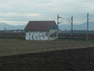 Graffiti Bombing - Photo by strasbourgraffiti