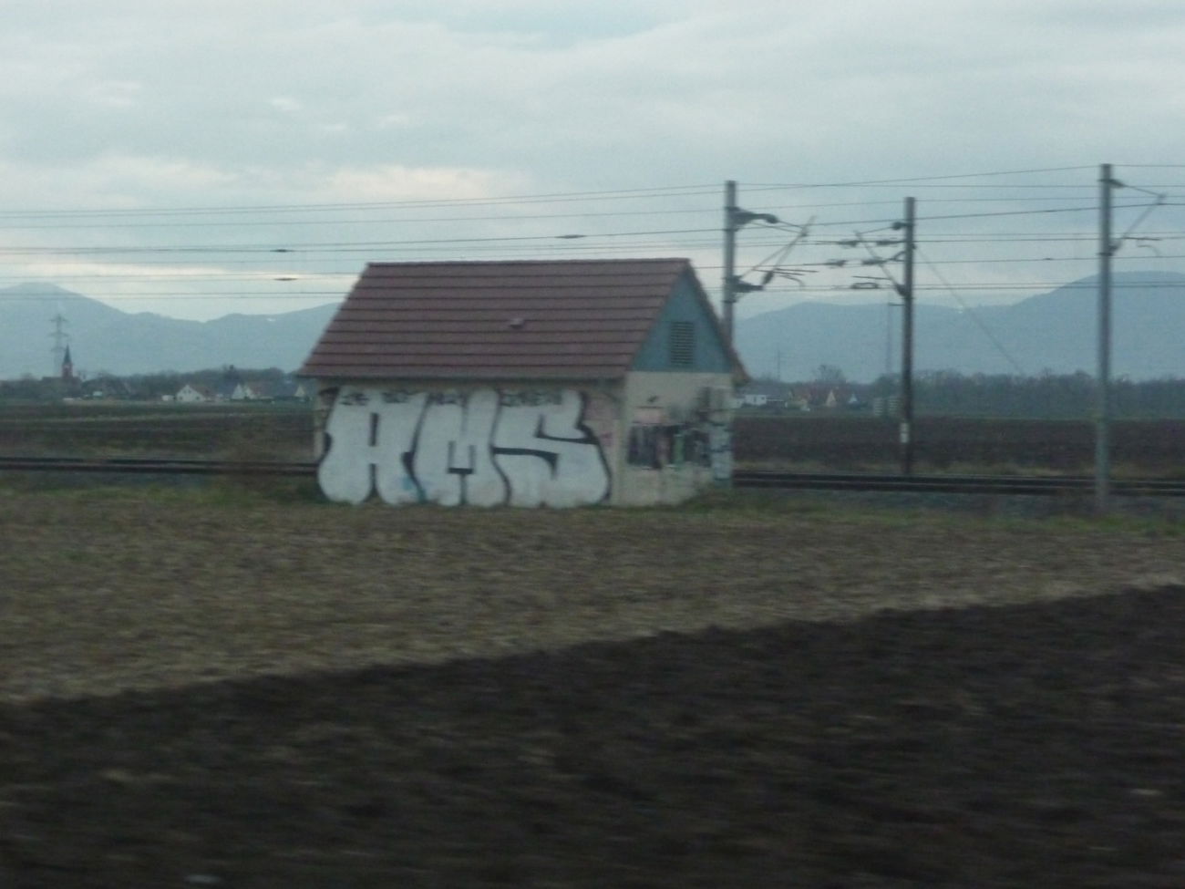 Graffiti Bombing - Photo by strasbourgraffiti