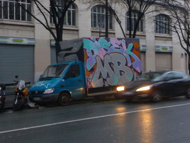 Graffiti Bombing - Photo by strasbourgraffiti