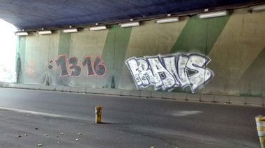 Graffiti Bombing - Photo by strasbourgraffiti