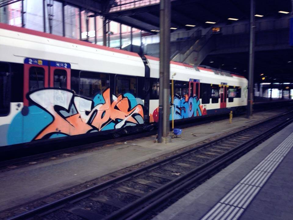 Graffiti Train in Basel - Photo by streetartbasel - gesoks, gesok, basel (2013)