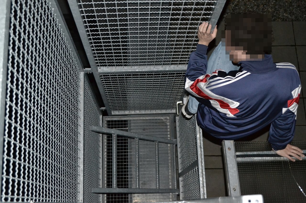 Graffiti Artwork - Photo by streetfiles