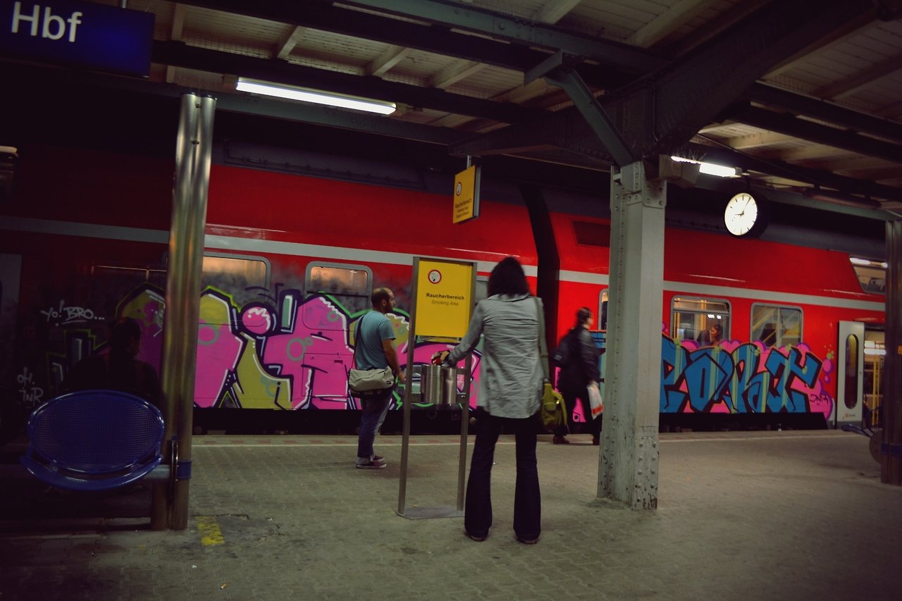 Graffiti Train - Photo by streetfiles