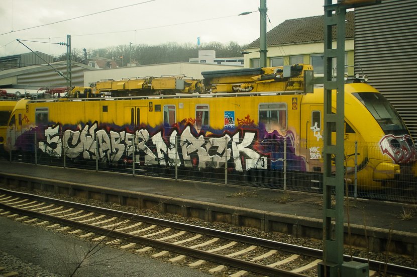 Graffiti Train - Photo by streetfiles - schabernack, snk