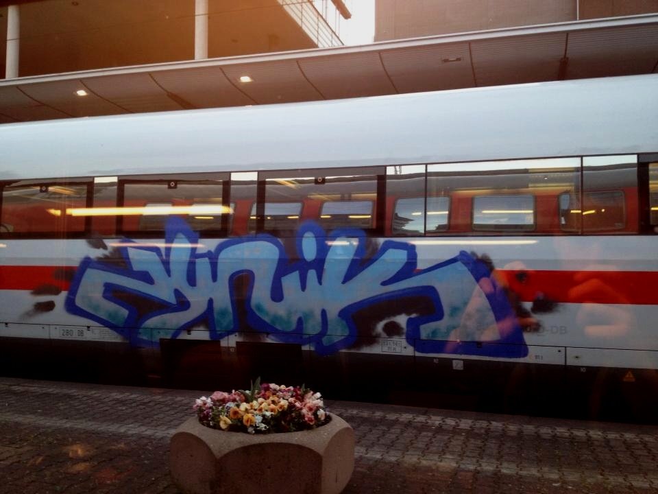 Graffiti Train - Photo by streetfiles