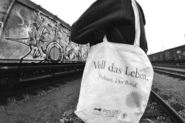 Graffiti Artwork - Photo by streetfiles