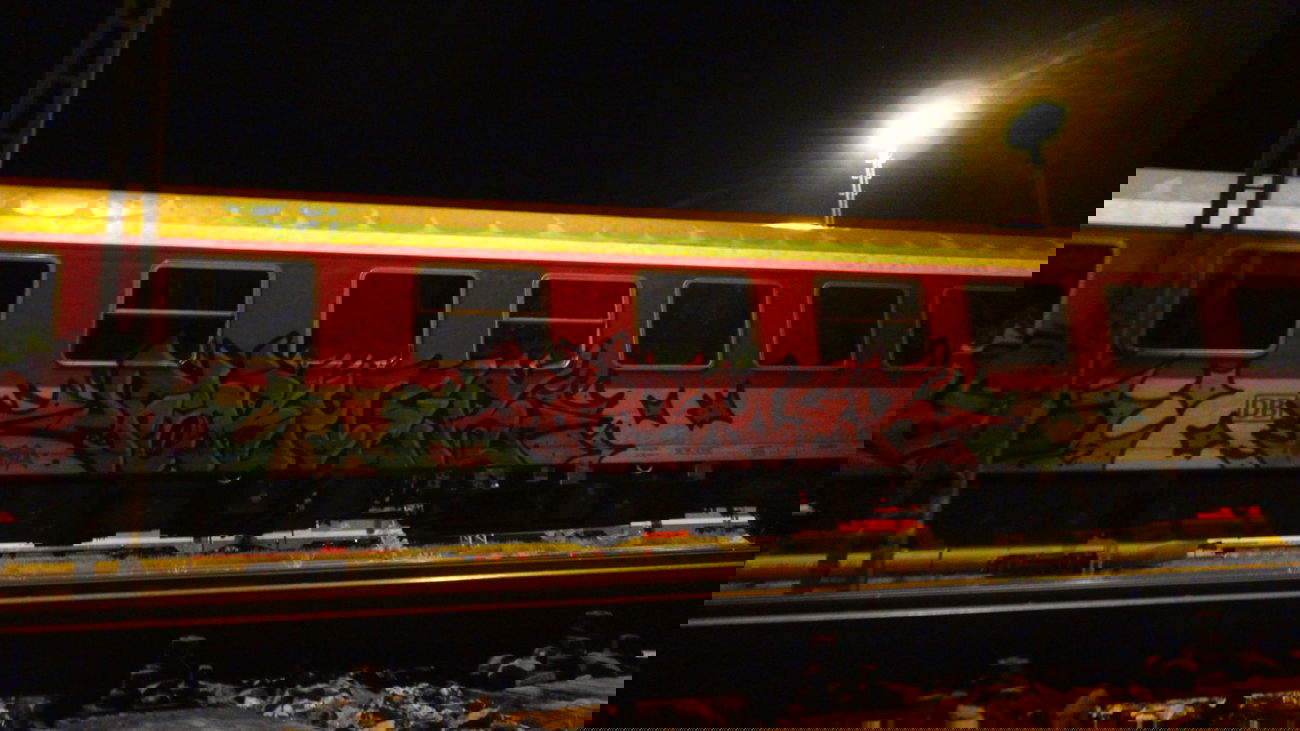 Graffiti Train - Photo by streetfiles - Former