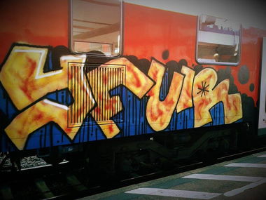 Graffiti Train - Photo by streetfiles - YF, UIR
