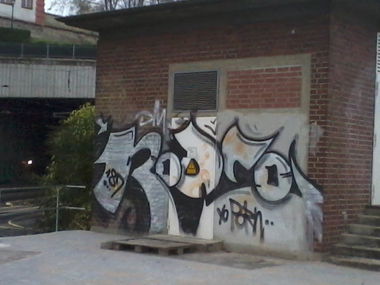Graffiti Bombing - Photo by streetpsycho - Rodeo, Mainz